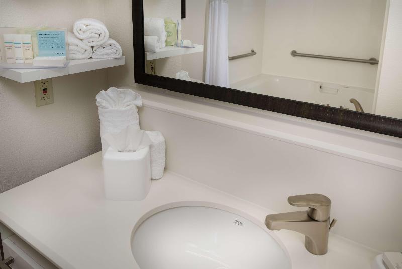 Hampton Inn Titusville/I-95 Kennedy Space Center photo 10
