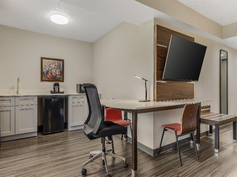 Best Western Plus Lexington Inn image