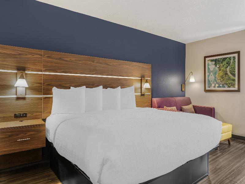 Best Western Plus Lexington Inn image
