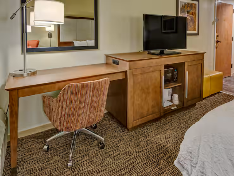 Hampton Inn Concord/Kannapolis image