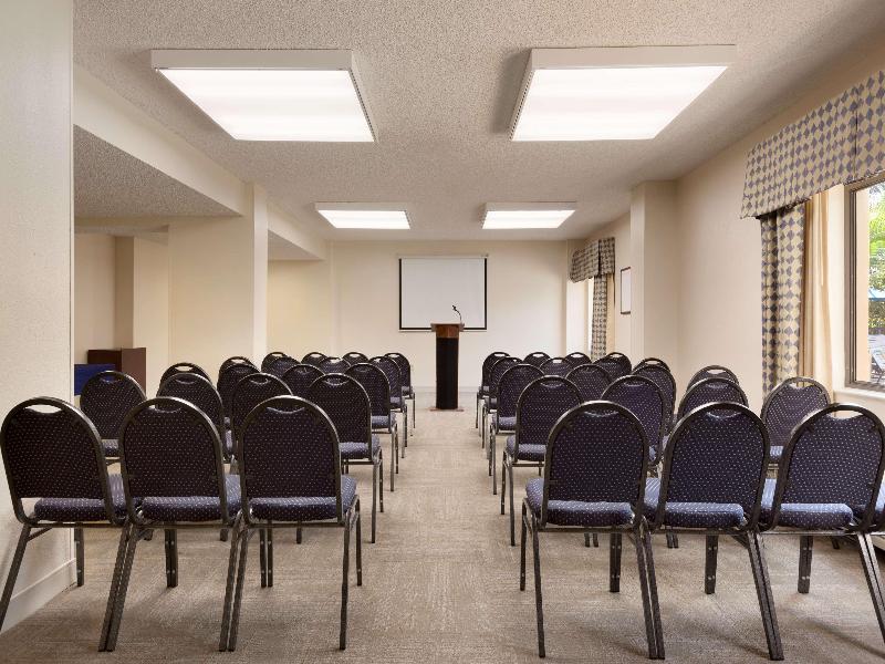 Hampton Inn Miami-Airport West image