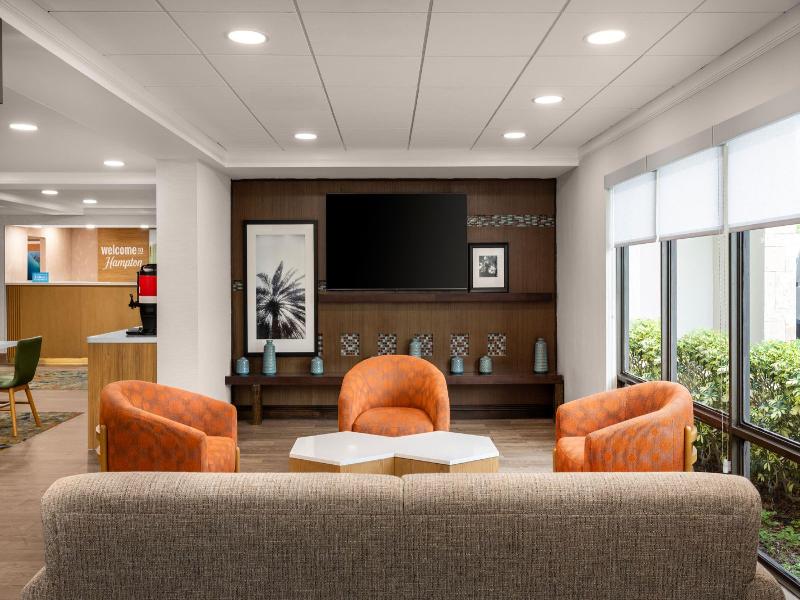 Hampton Inn Miami-Airport West image