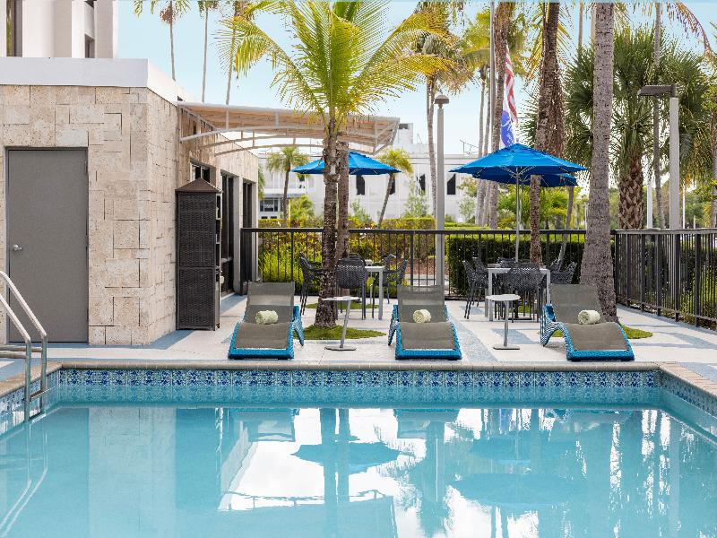 Hampton Inn Miami-Airport West image