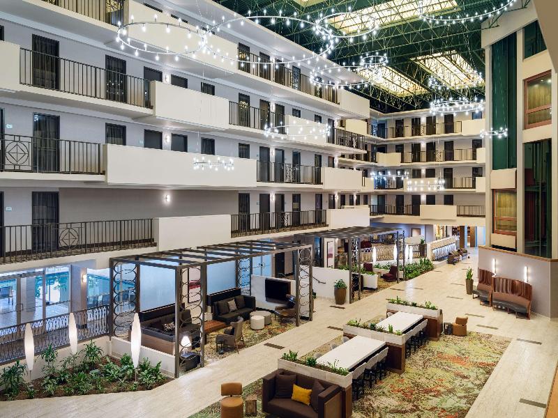 Embassy Suites Memphis image