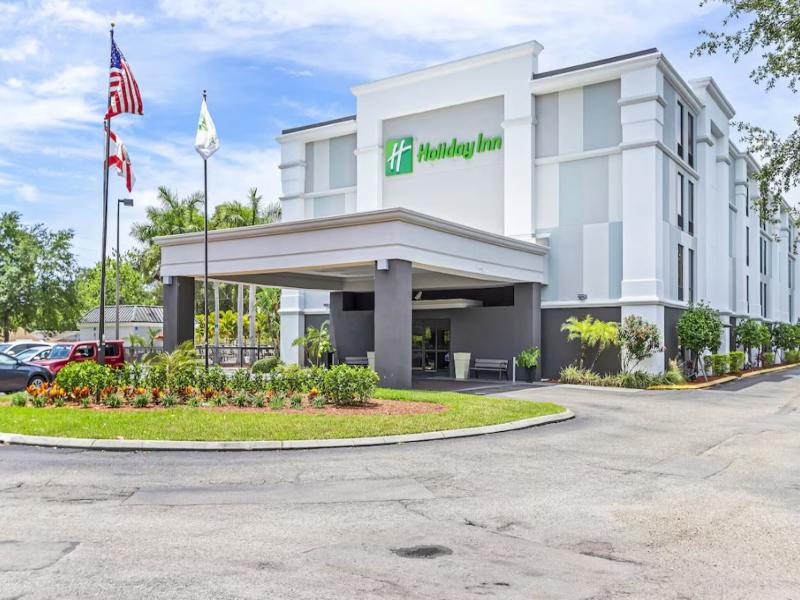 Holiday Inn St. Petersburg West image