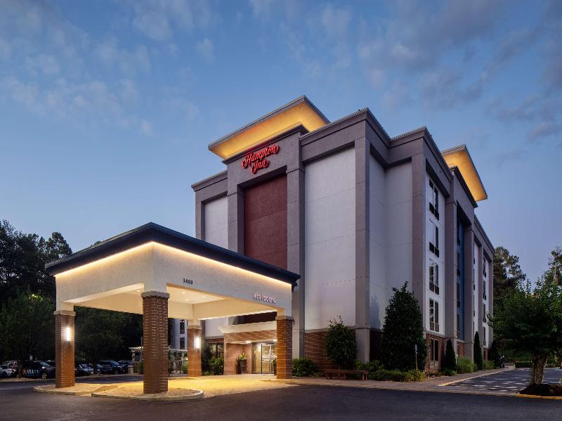 Hampton Inn Atlanta-Northlake image