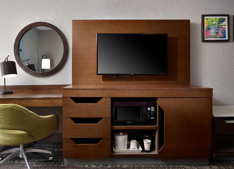 Best Western Plus Clinton/Jackson photo 4