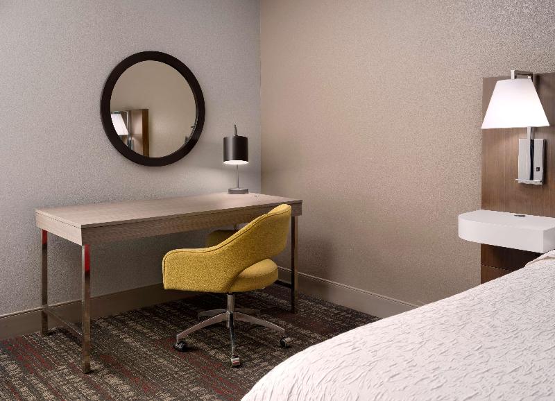 Best Western Plus Clinton/Jackson photo 5