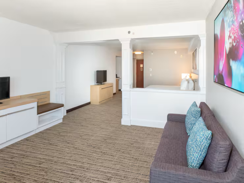 Hilton Garden Inn Daytona Beach Airport image