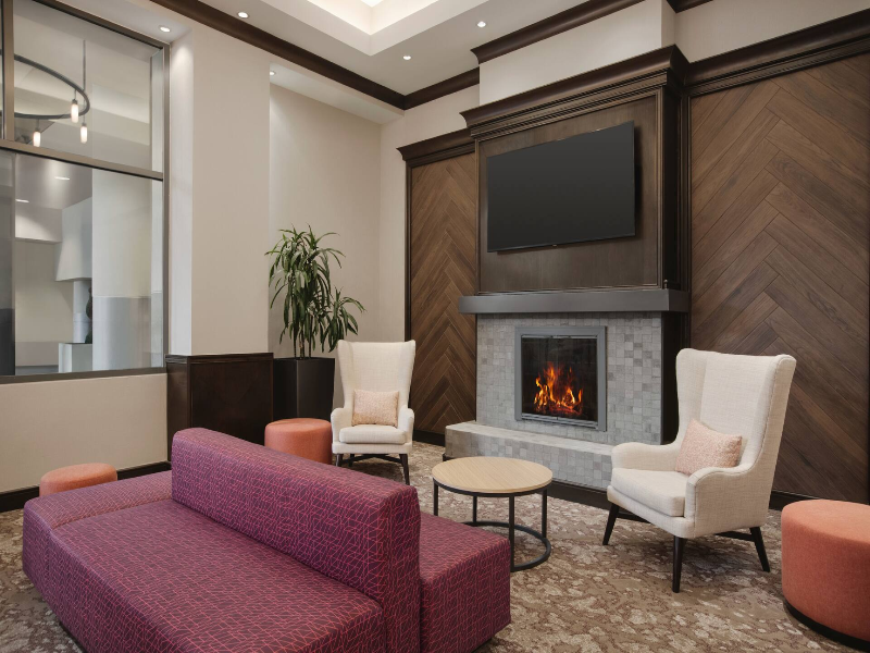 Hilton Garden Inn Atlanta Downtown image