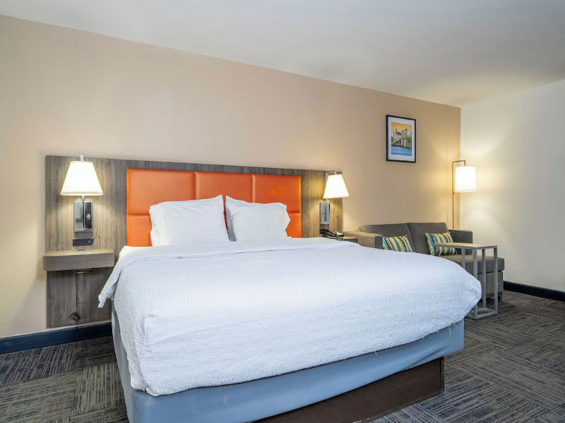 Hampton Inn St. Augustine-I-95 image