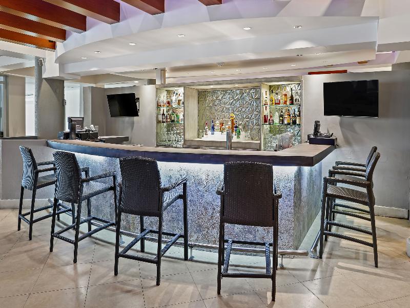 Embassy Suites Dorado del Mar — general view