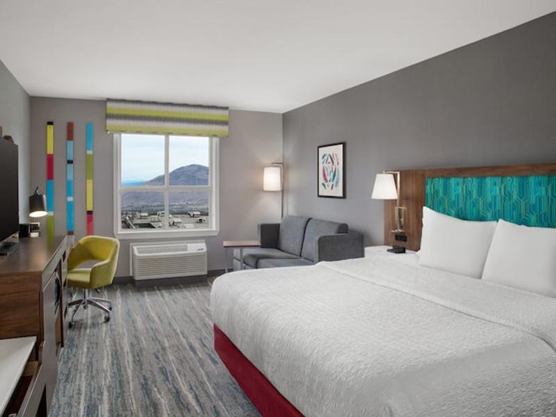 Hampton Inn by Hilton Kamloops image