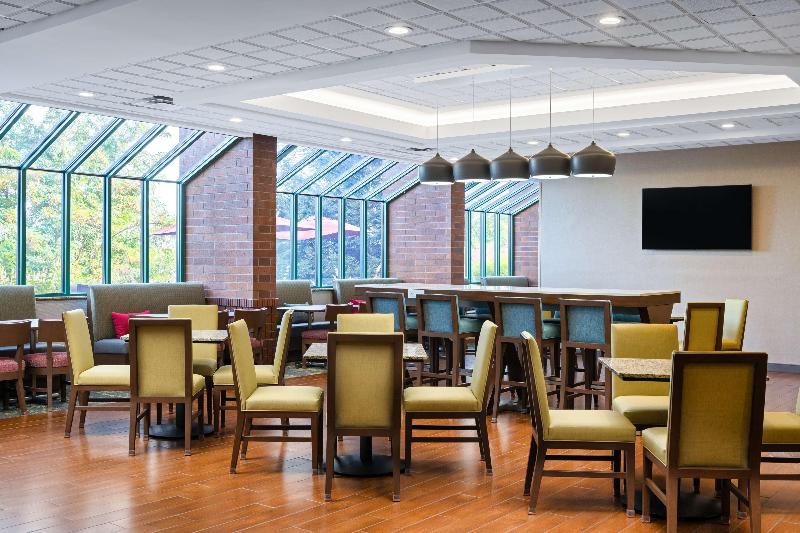 Hampton Inn Richland/Tri-Cities image