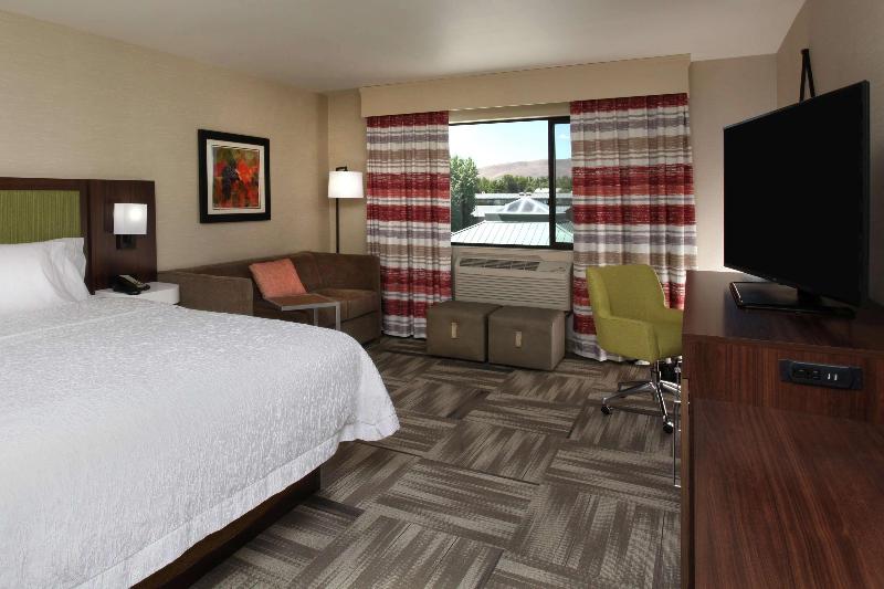 Hampton Inn Richland/Tri-Cities image