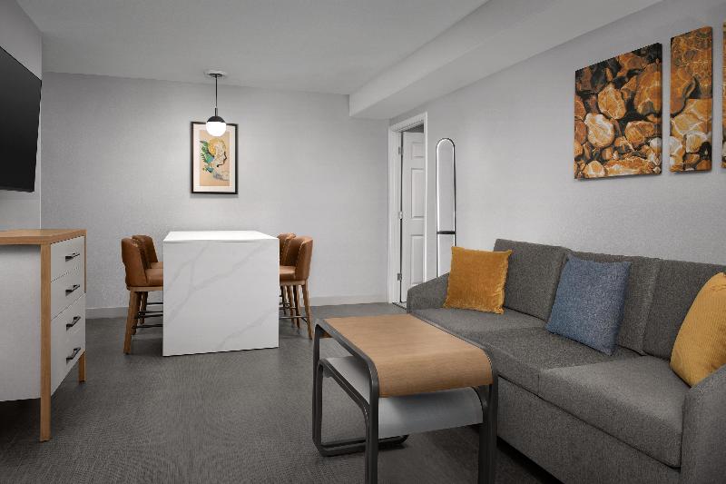 Homewood Suites by Hilton Vancouver-Portland image