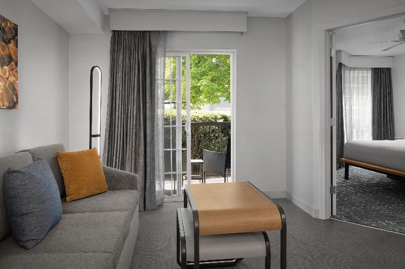 Homewood Suites by Hilton Vancouver-Portland image