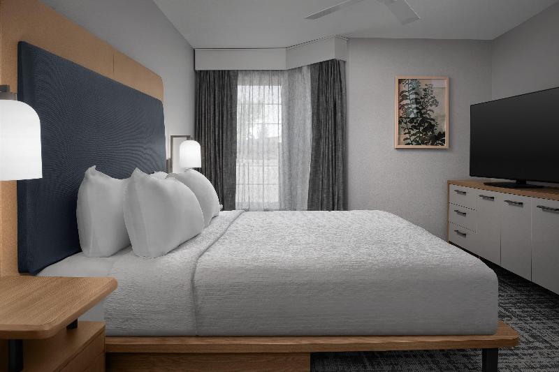 Homewood Suites by Hilton Vancouver-Portland image