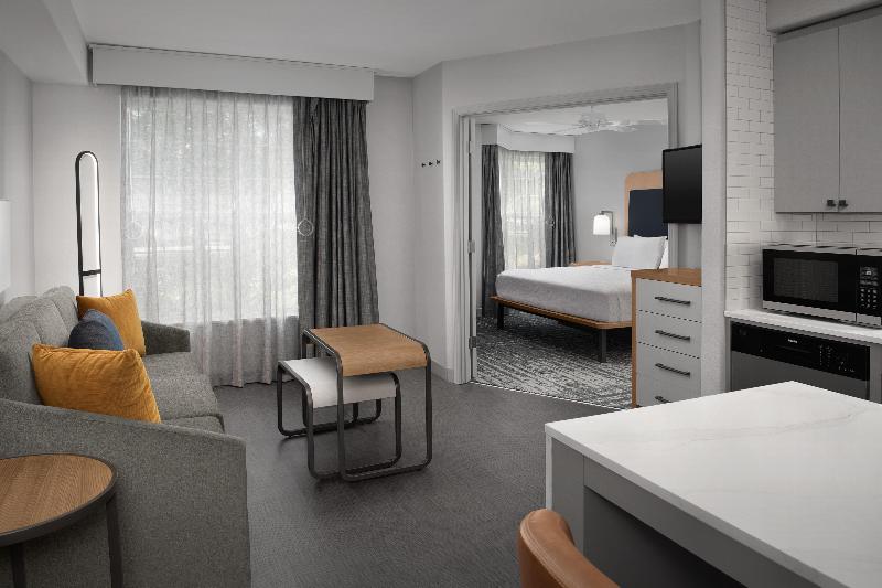 Homewood Suites by Hilton Vancouver-Portland image