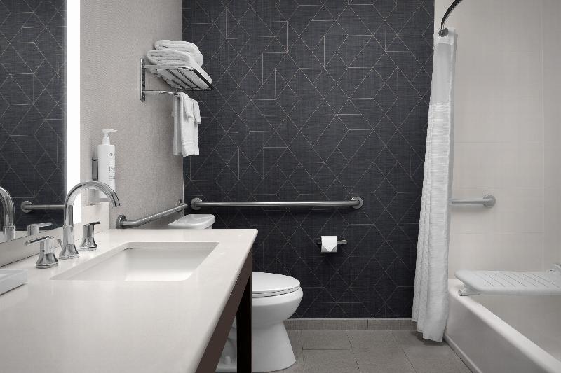 Homewood Suites by Hilton Vancouver-Portland image
