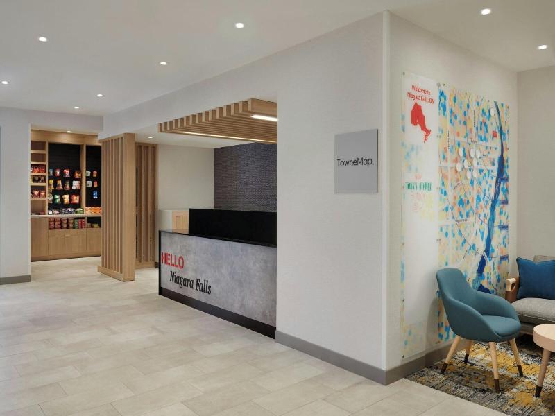 Ramada by Wyndham Niagara Falls by the River