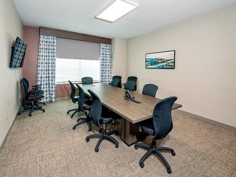 Hilton Garden Inn Ottawa Airport image