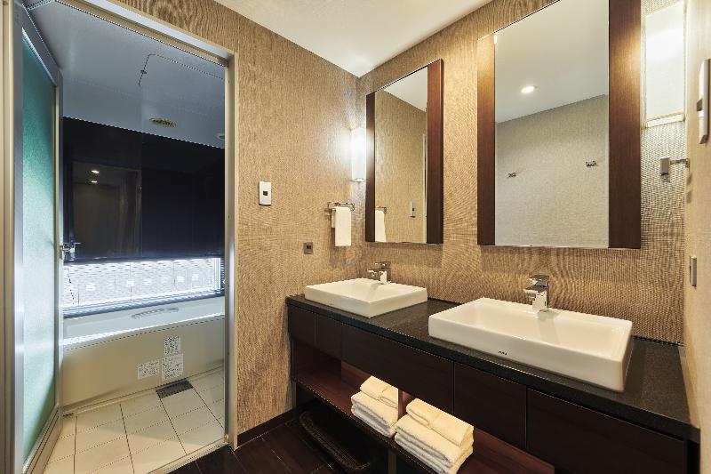 Cross Hotel Sapporo image