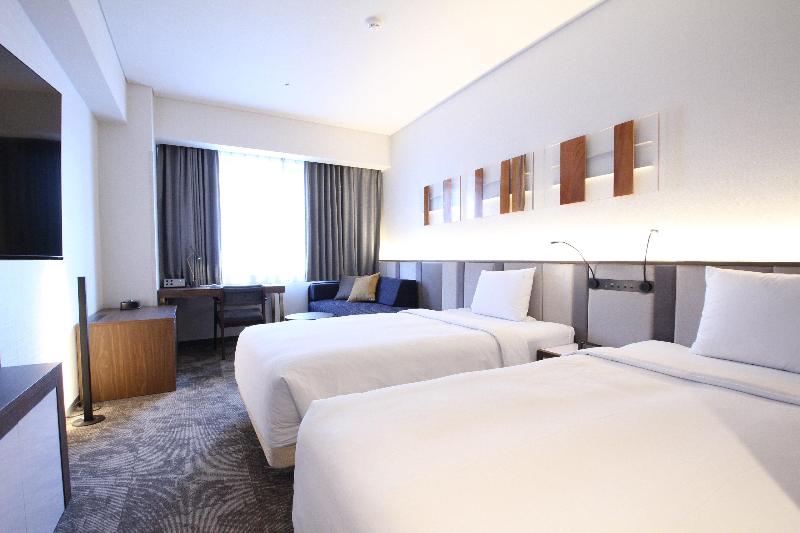 ANA Holiday Inn Sendai image