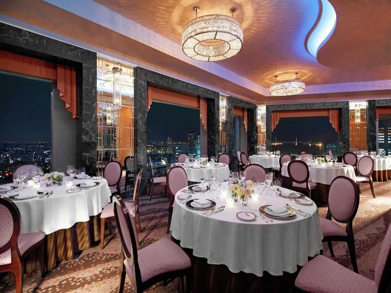 Yokohama Bay Sheraton Hotel And Towers image