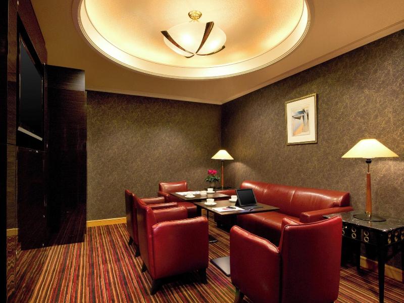 Yokohama Bay Sheraton Hotel And Towers image