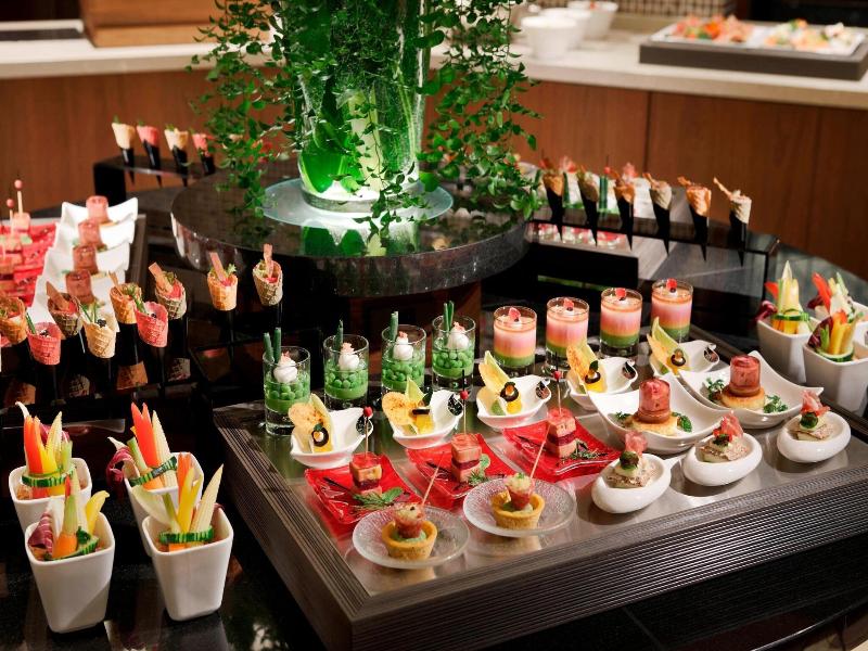 Yokohama Bay Sheraton Hotel And Towers image