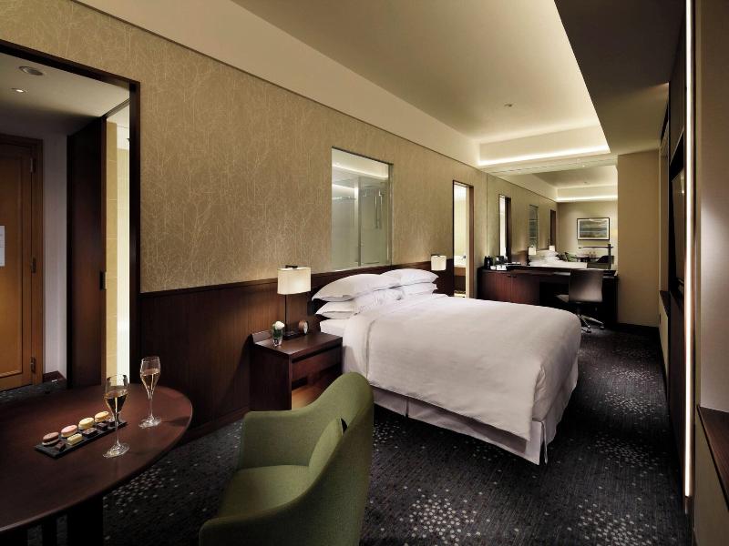 Yokohama Bay Sheraton Hotel And Towers image