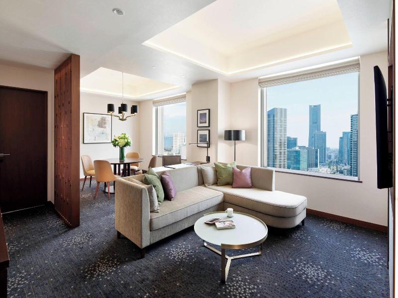Yokohama Bay Sheraton Hotel And Towers image