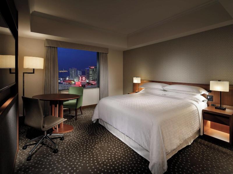 Yokohama Bay Sheraton Hotel And Towers image
