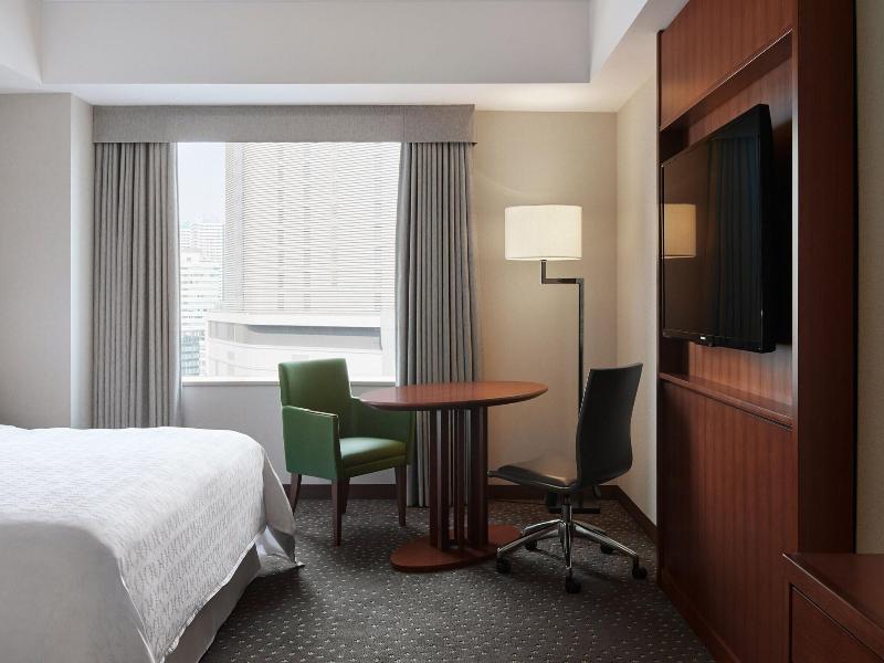 Yokohama Bay Sheraton Hotel And Towers image