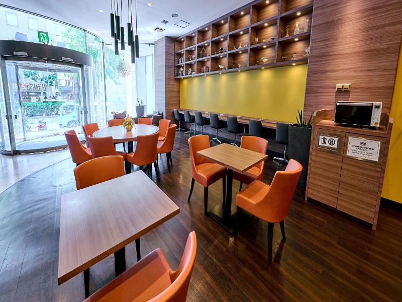 Smile Hotel Tokyo Nihombashi image