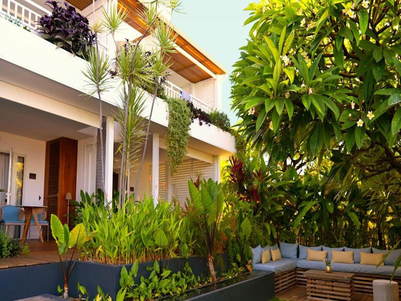 Blue Margouillat Seaview Hotel image