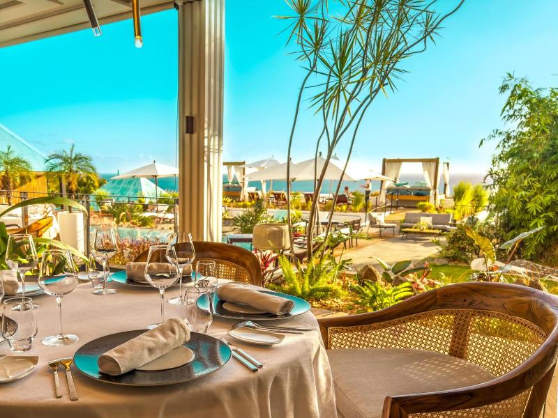 Blue Margouillat Seaview Hotel image