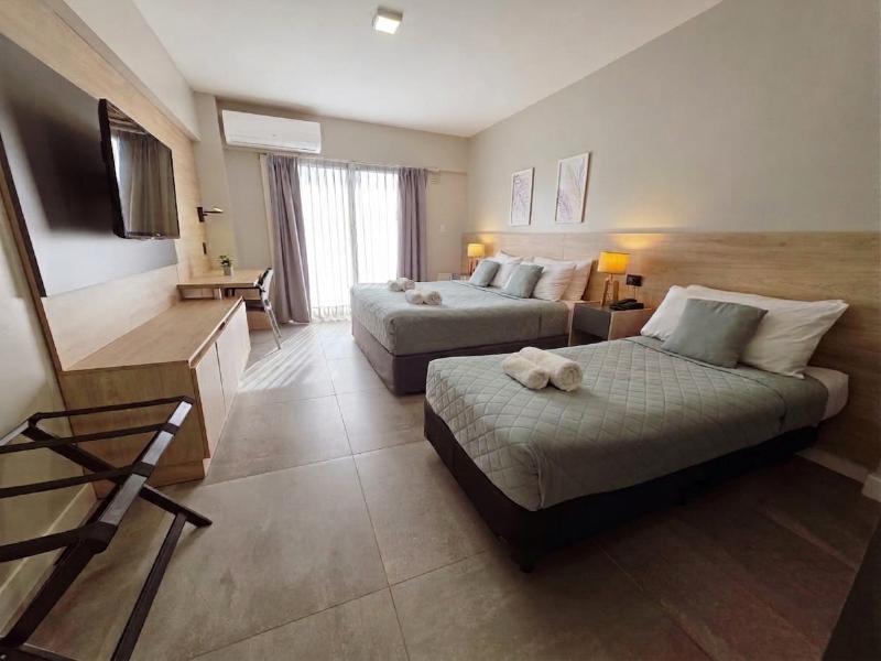 Soltigua Apart Hotel Mendoza image
