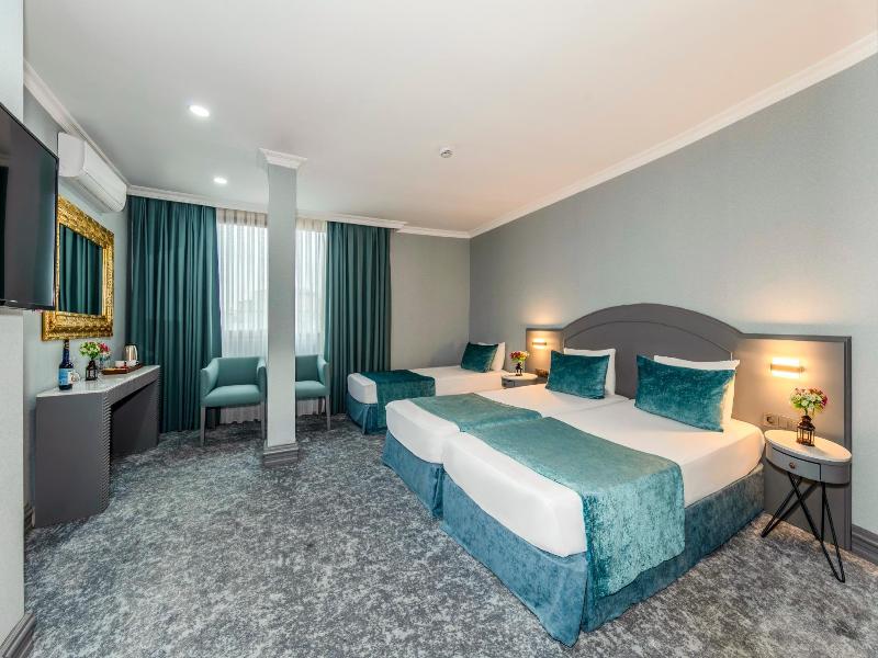Tilia Hotel image