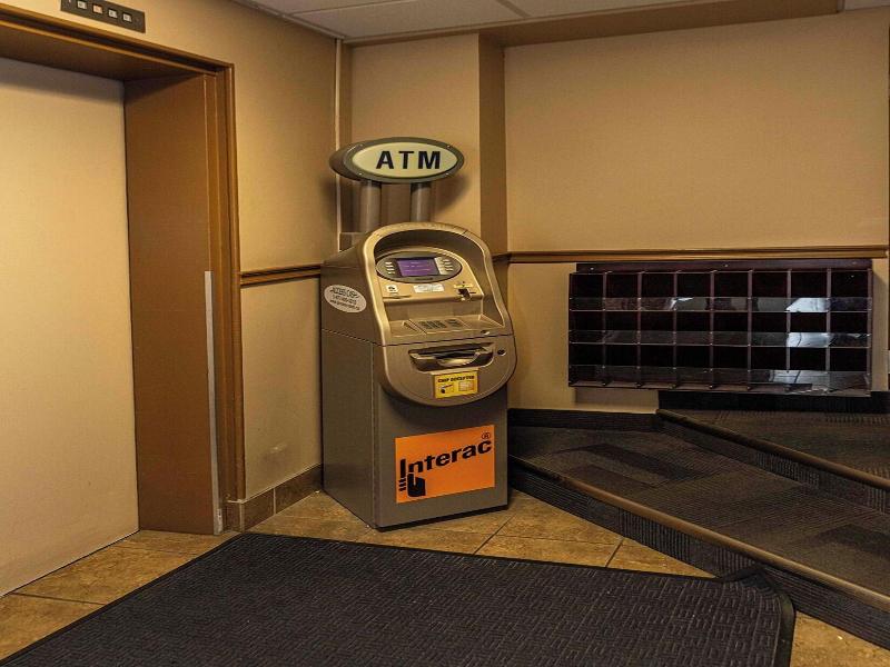 Travelodge by Wyndham Red Deer