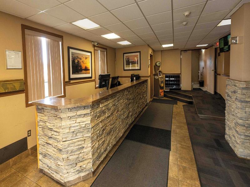 Travelodge by Wyndham Red Deer