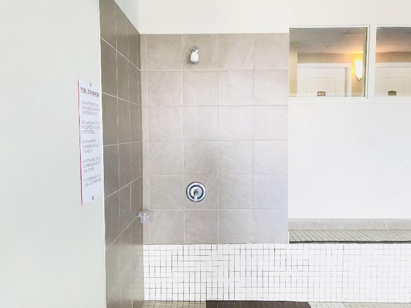 Travelodge by Wyndham Red Deer