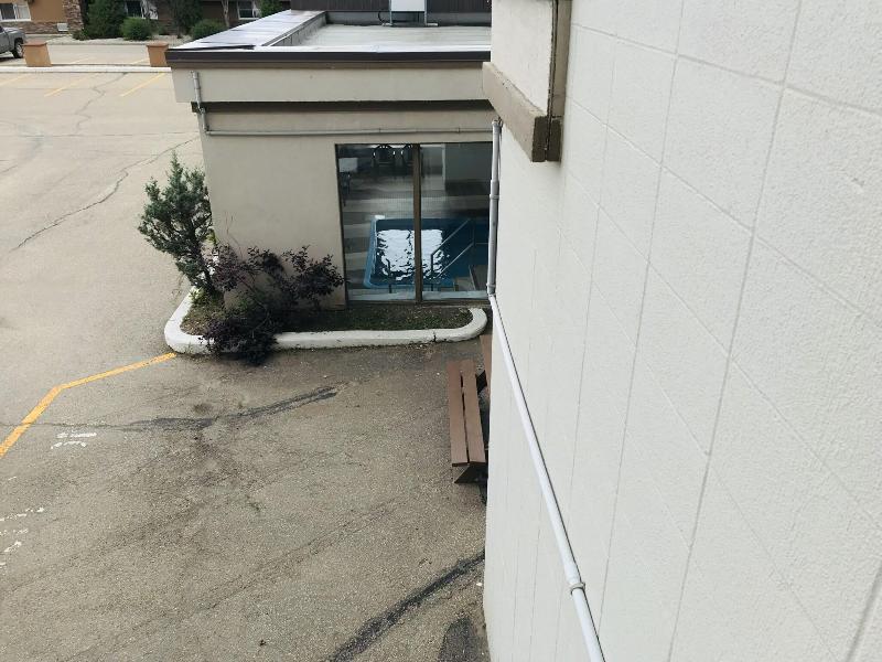 Travelodge by Wyndham Red Deer