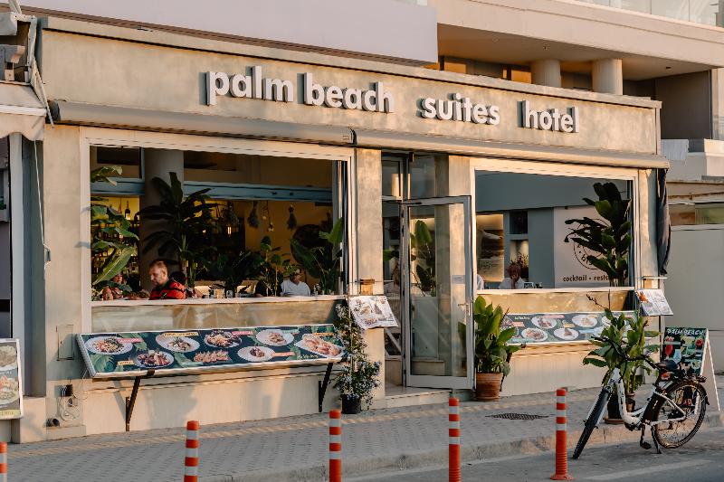 Palm Beach Apartments