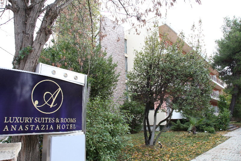 Anastazia Luxury Suites AND Rooms
