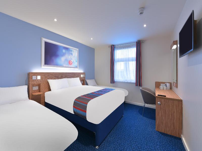 Travelodge Derby Cricket Ground image