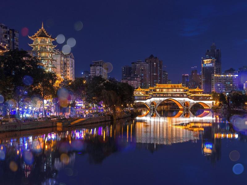 Renaissance Chengdu Hotel 