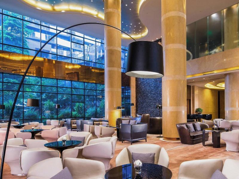 Renaissance Chengdu Hotel 