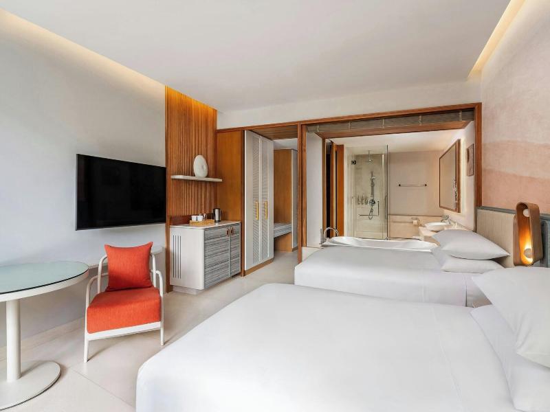 Renaissance Phuket Resort & Spa image
